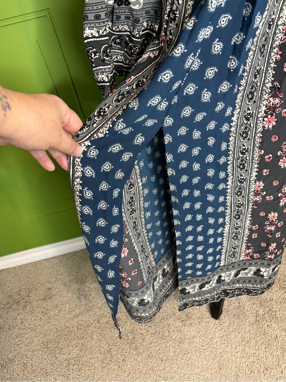 NWT Love Riche Flared Sleeve Boho Multi Print Maxi Dress - Picture 13 of 16